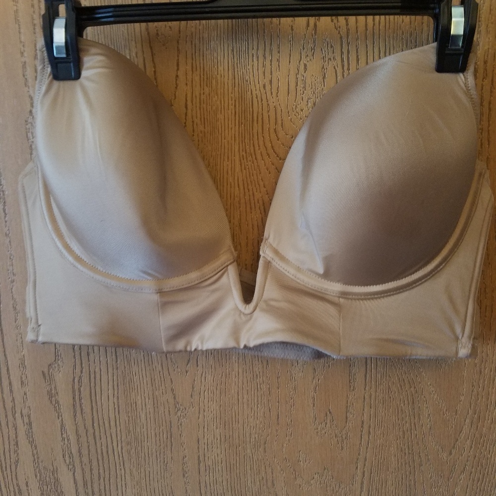 Deep V cut bra